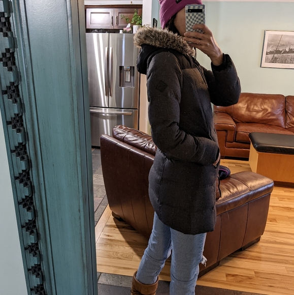 Eddie Bauer minimum 80% down filled winter jacket - Picture 2 of 8